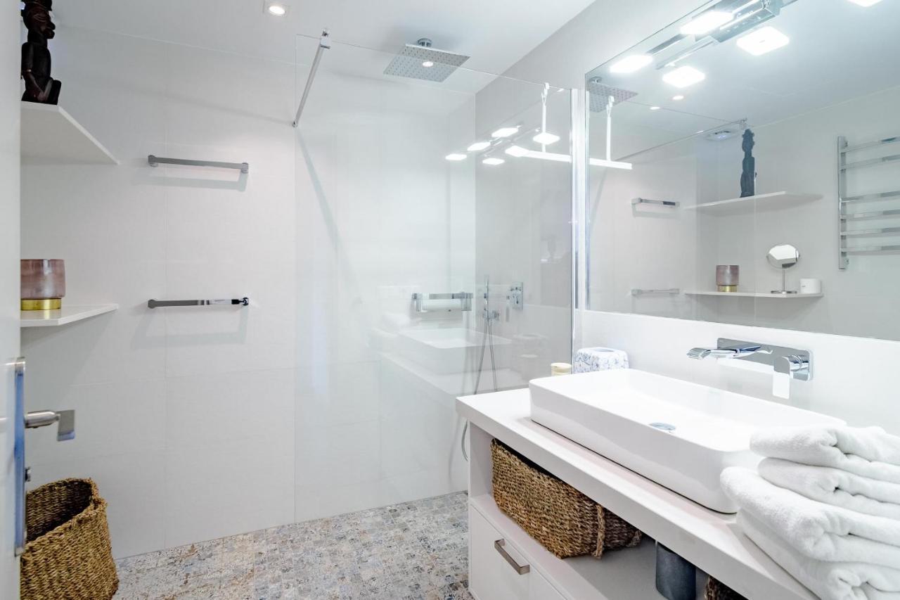 Cb- Cozy Refurbished Apartment, Perfect Location Appartement *